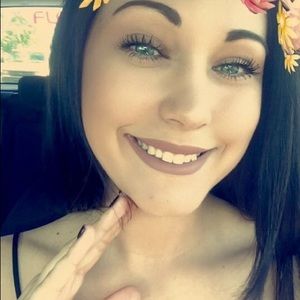 Meet your Posher, Angelica